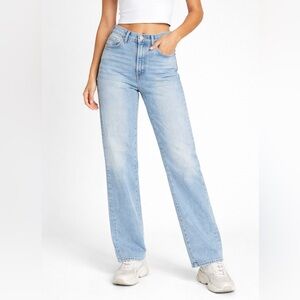 Express Boyfriend Mid-Rise Jeans – Size 6 – NWT